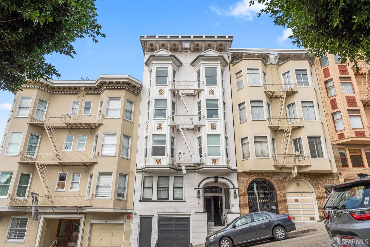 1811 Leavenworth Street # 7