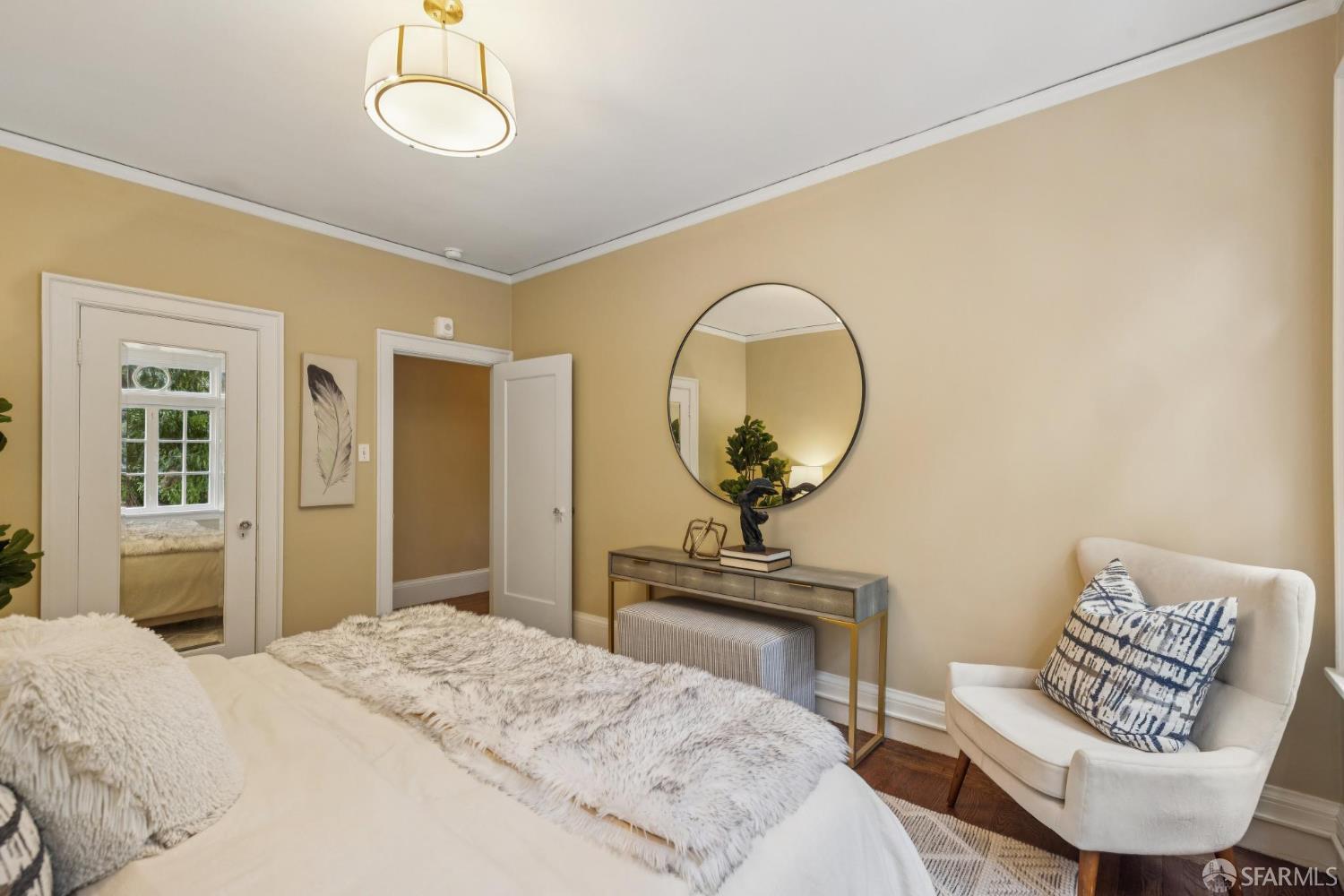 2155 Buchanan Street # 4