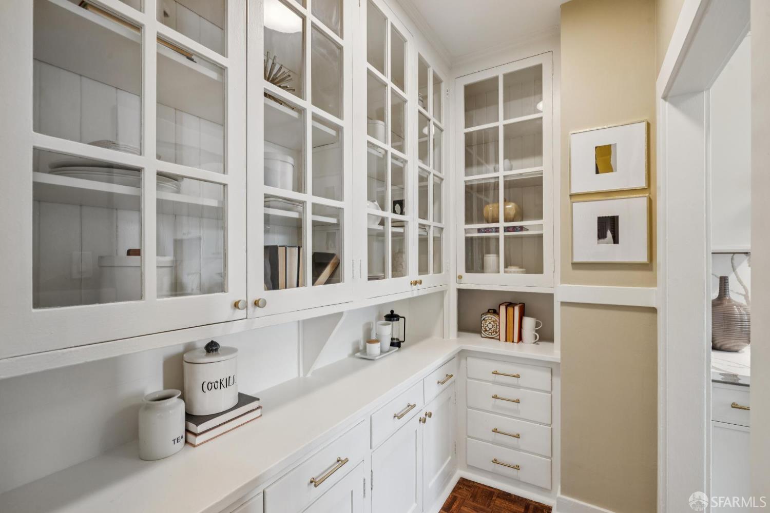 2155 Buchanan Street # 4