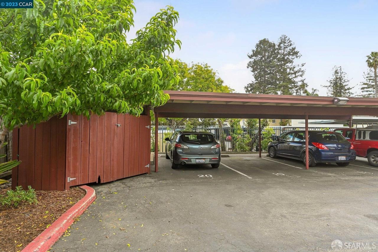1391 Monument Boulevard # 20