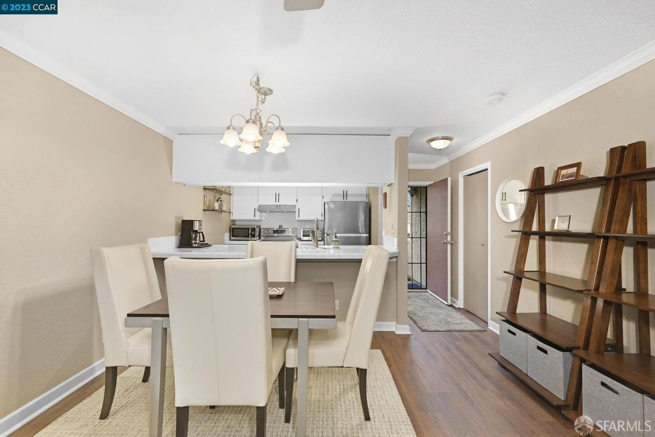 1391 Monument Boulevard # 20
