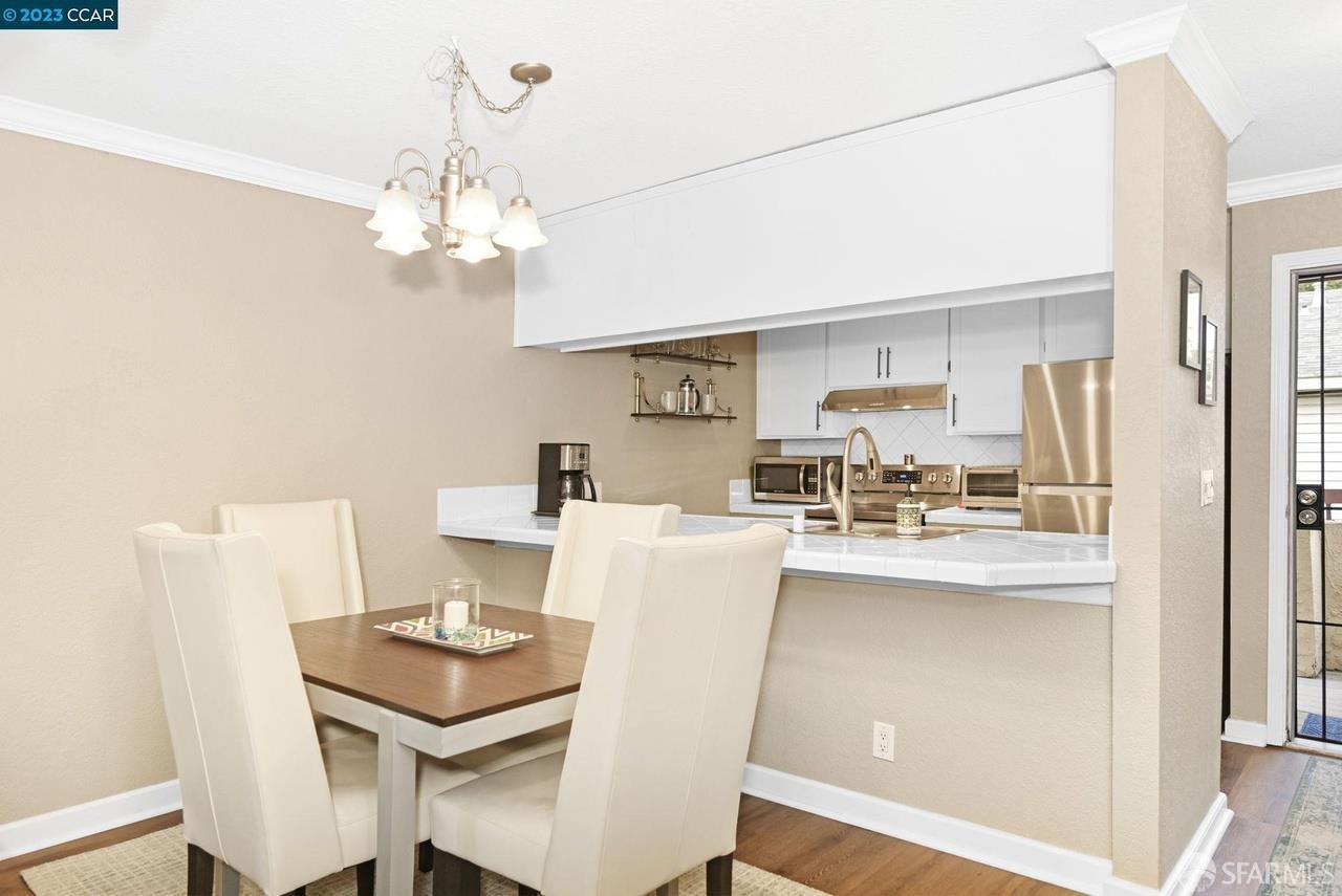 1391 Monument Boulevard # 20