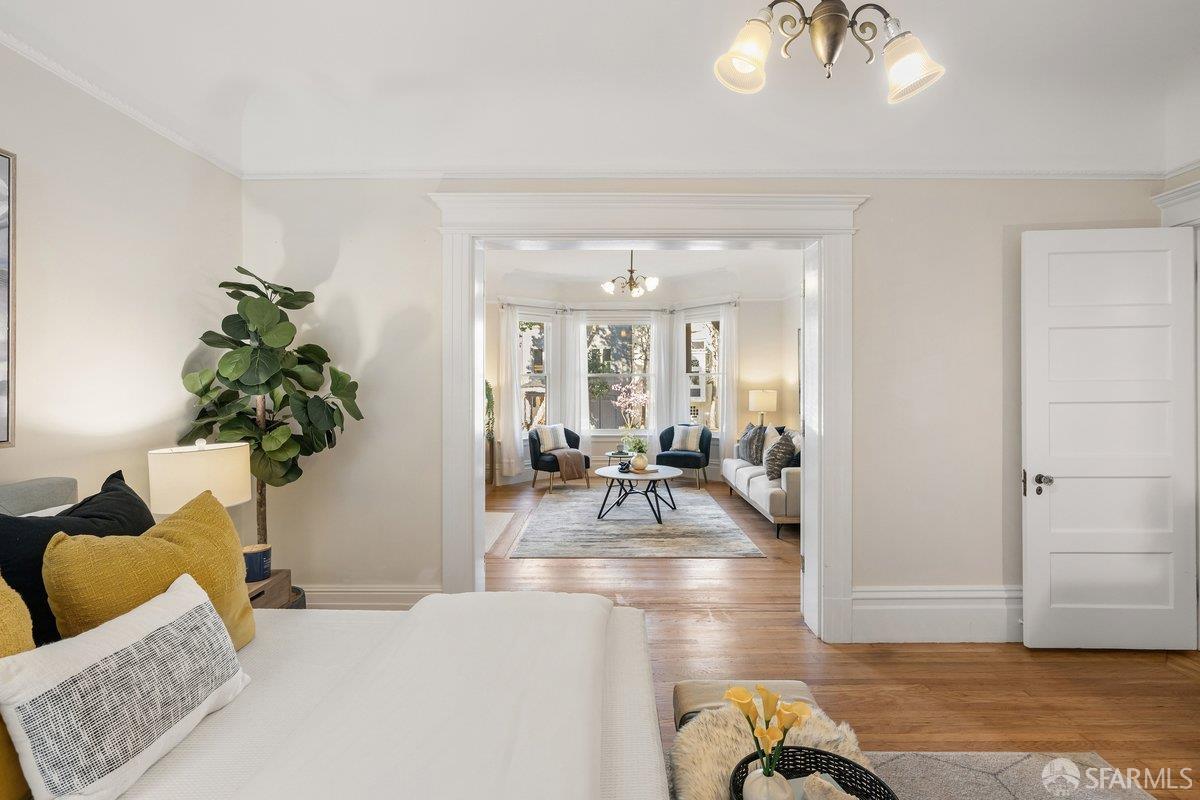 335 Lake Street