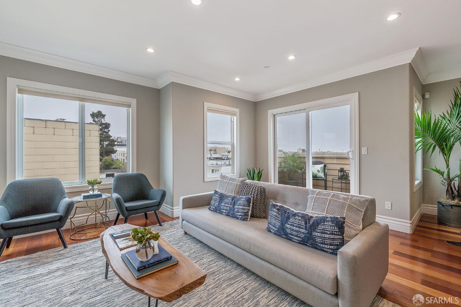 1517 Irving Street # 3