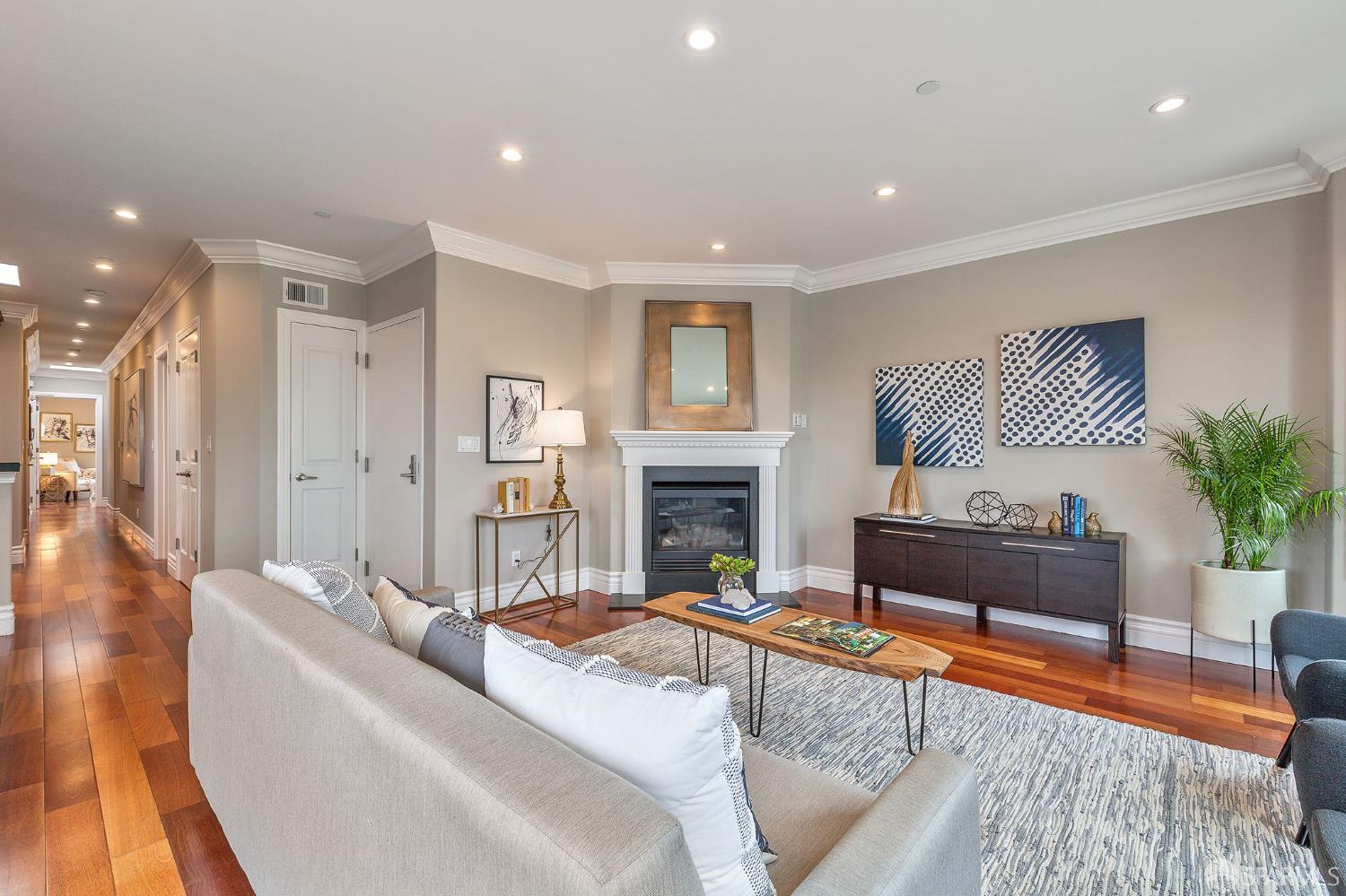 1517 Irving Street # 3