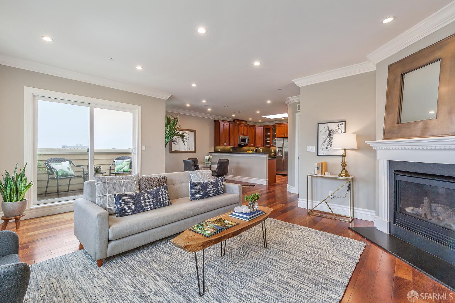 1517 Irving Street # 3