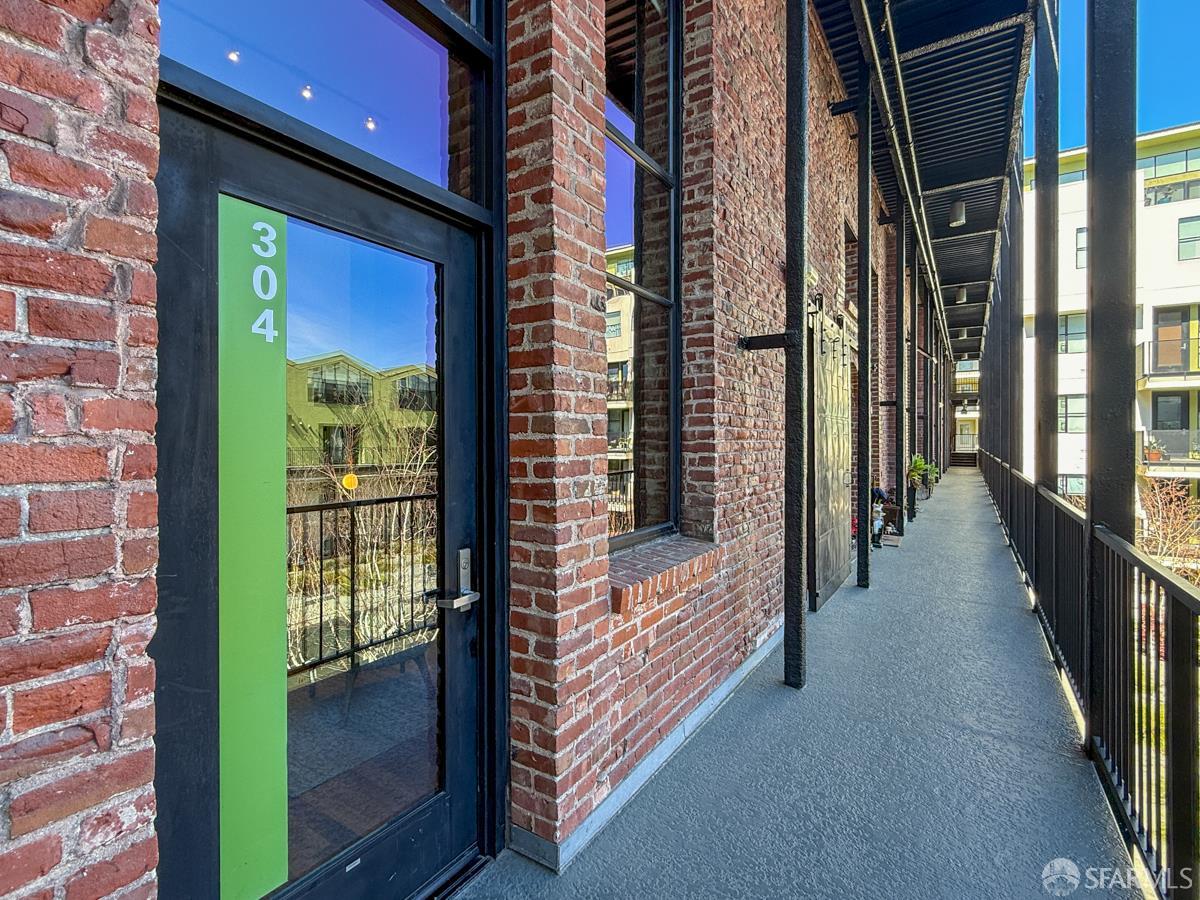 851 Indiana Street # 304