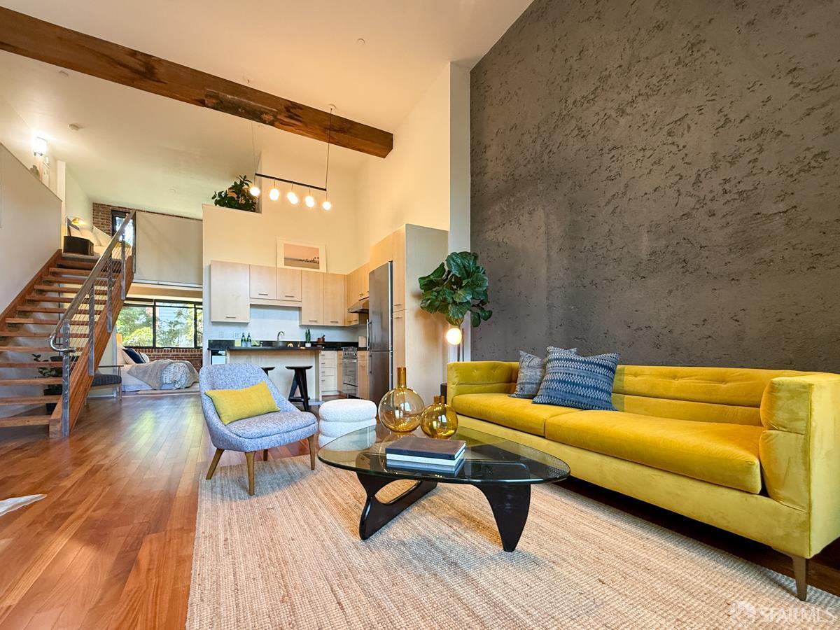 851 Indiana Street # 304