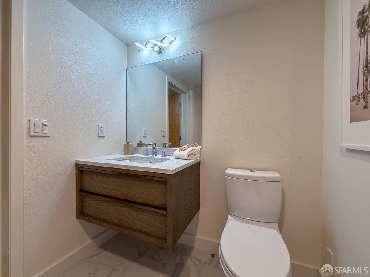 851 Indiana Street # 304