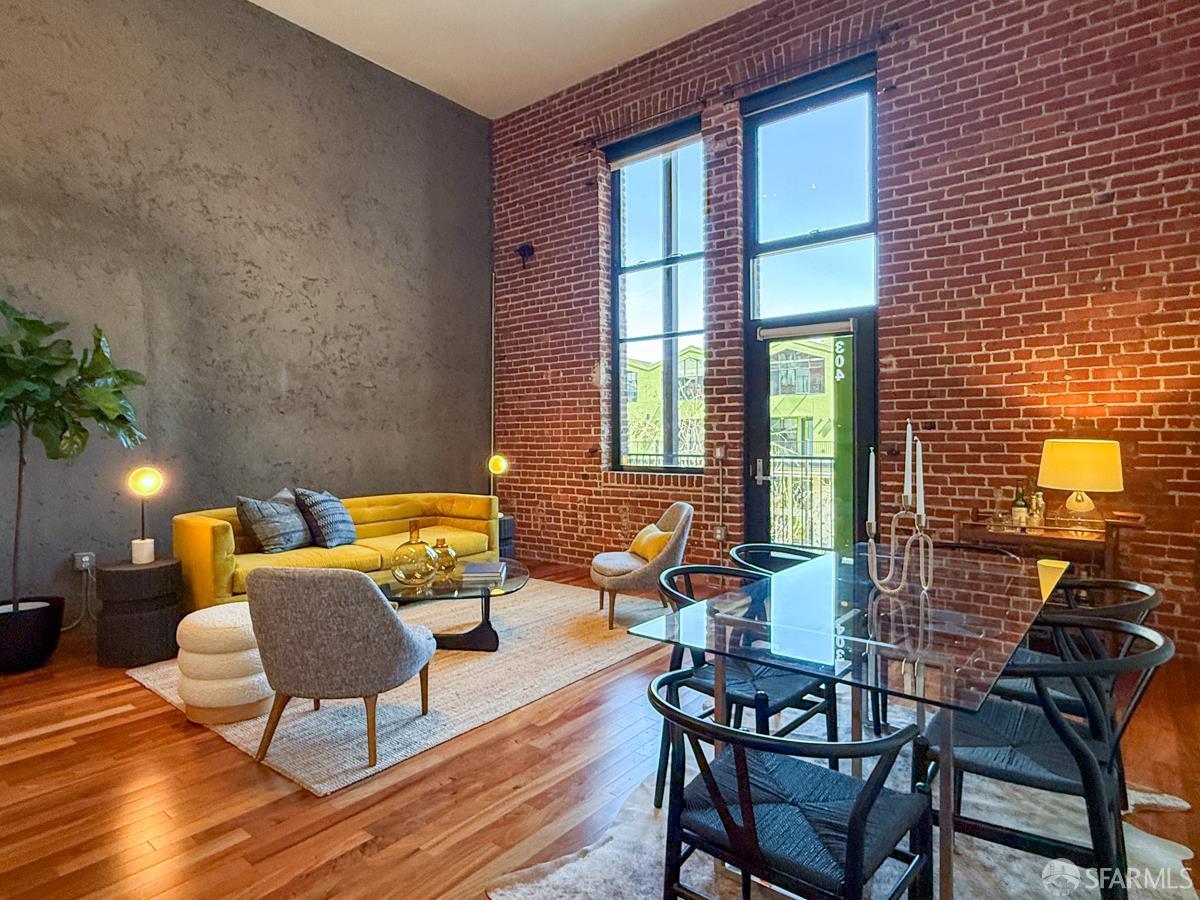 851 Indiana Street # 304
