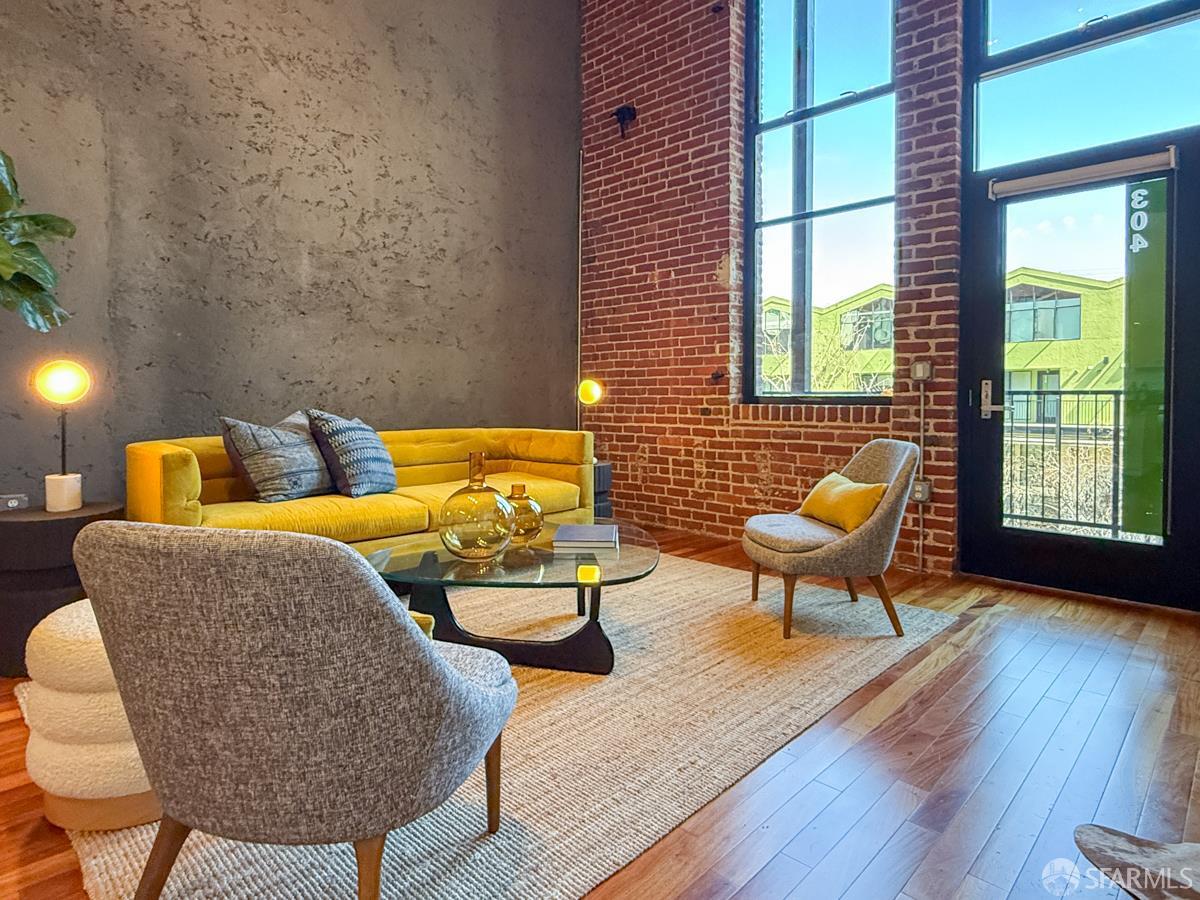 851 Indiana Street # 304