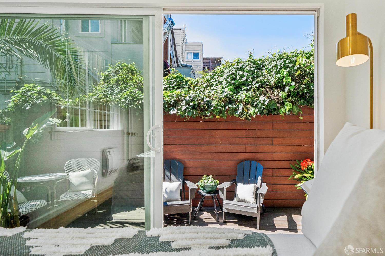 380 Dolores Street
