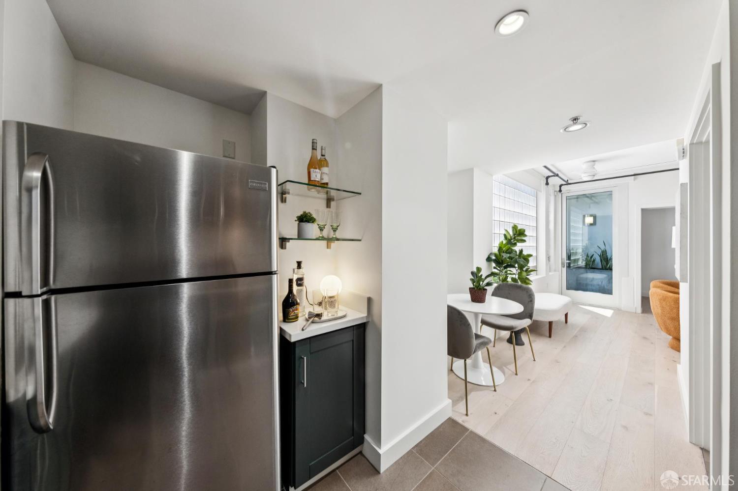 555 4th Street # 102