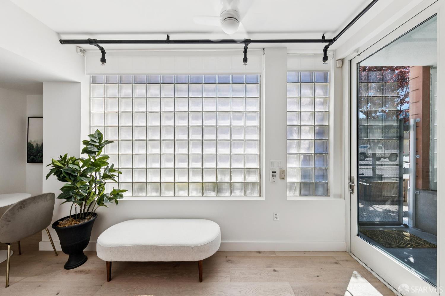 555 4th Street # 102