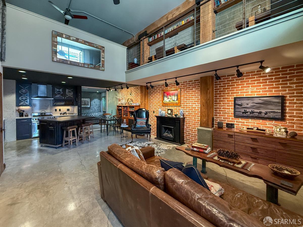 900 Minnesota Street # 115