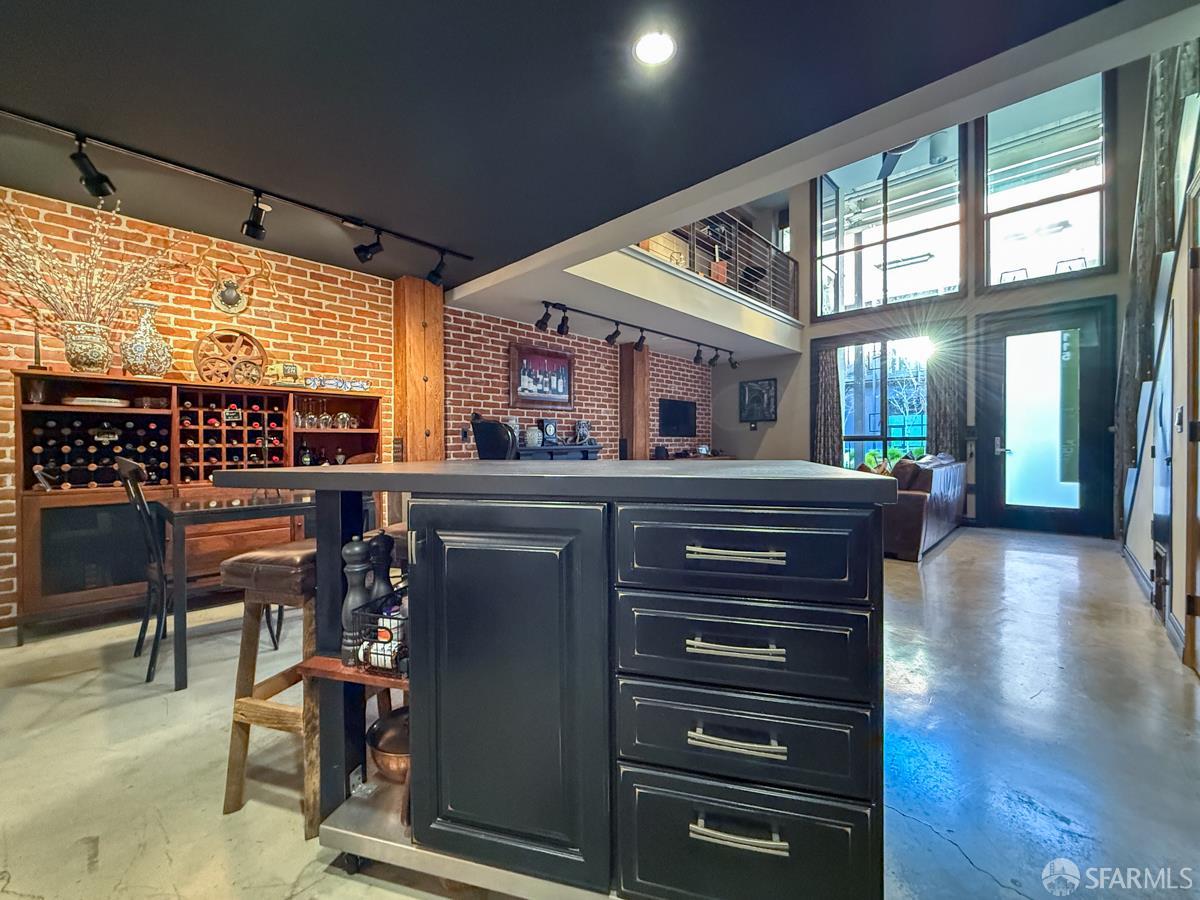 900 Minnesota Street # 115