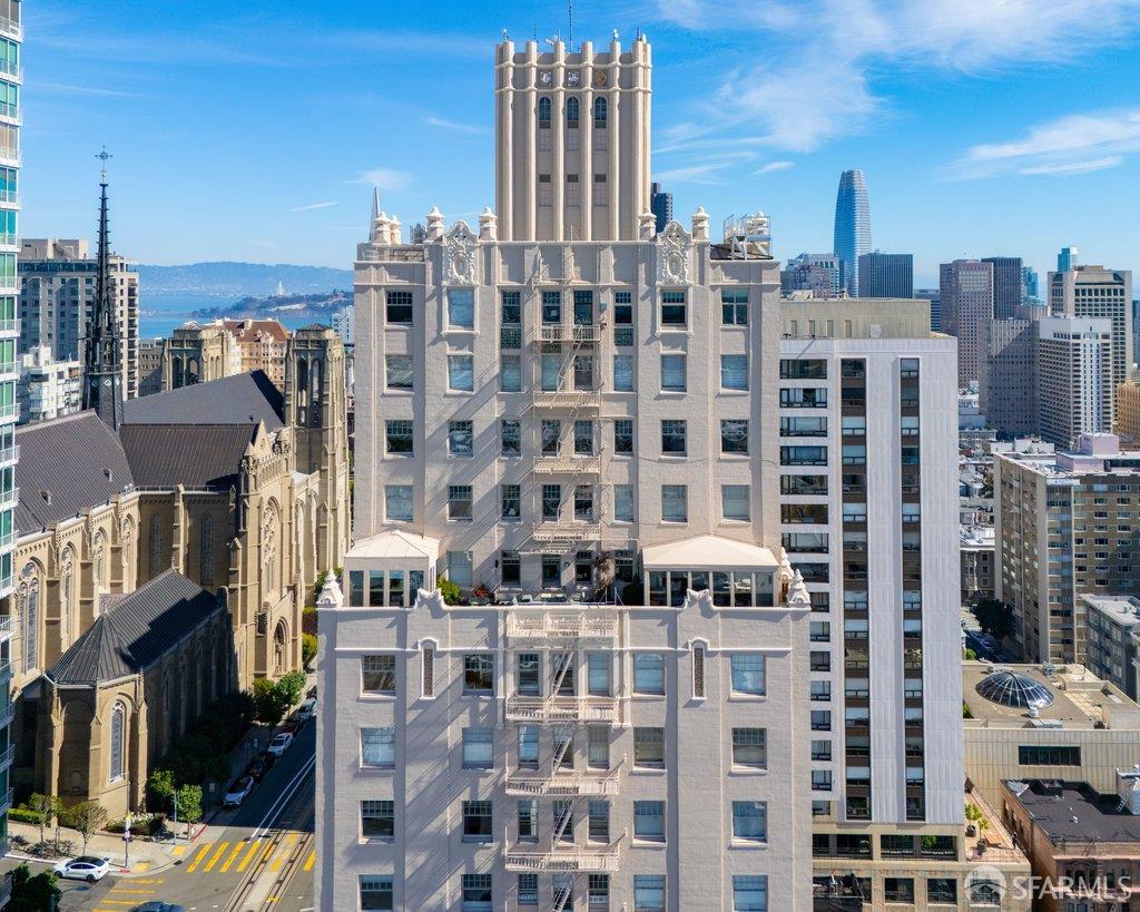 1201 California Street # 506