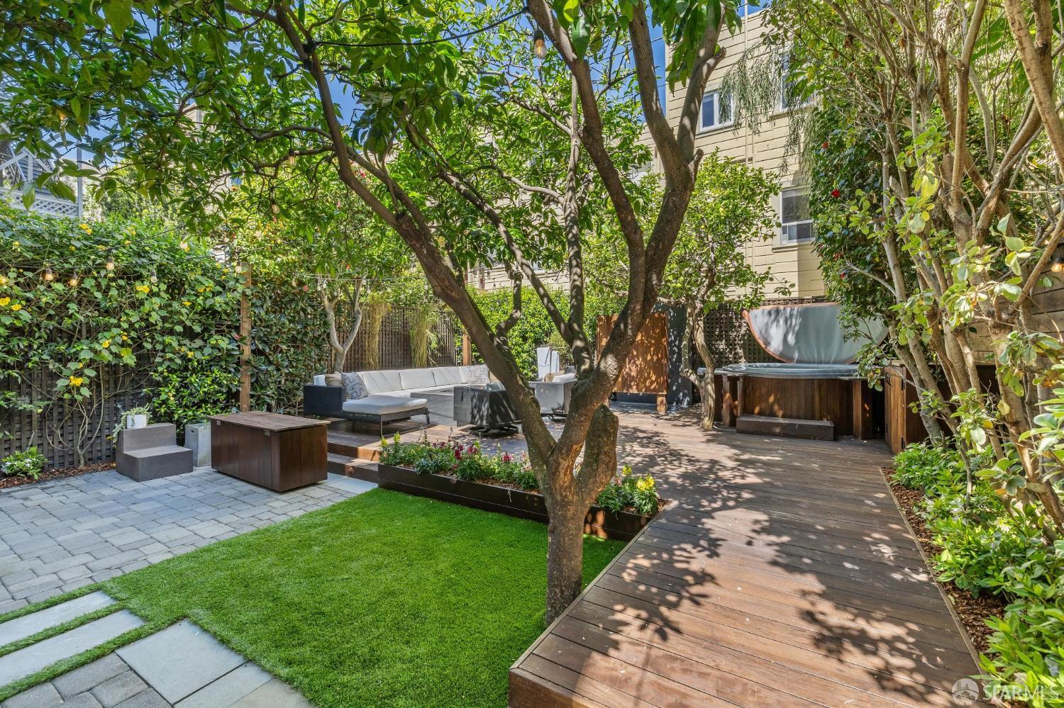 36 Camp Street