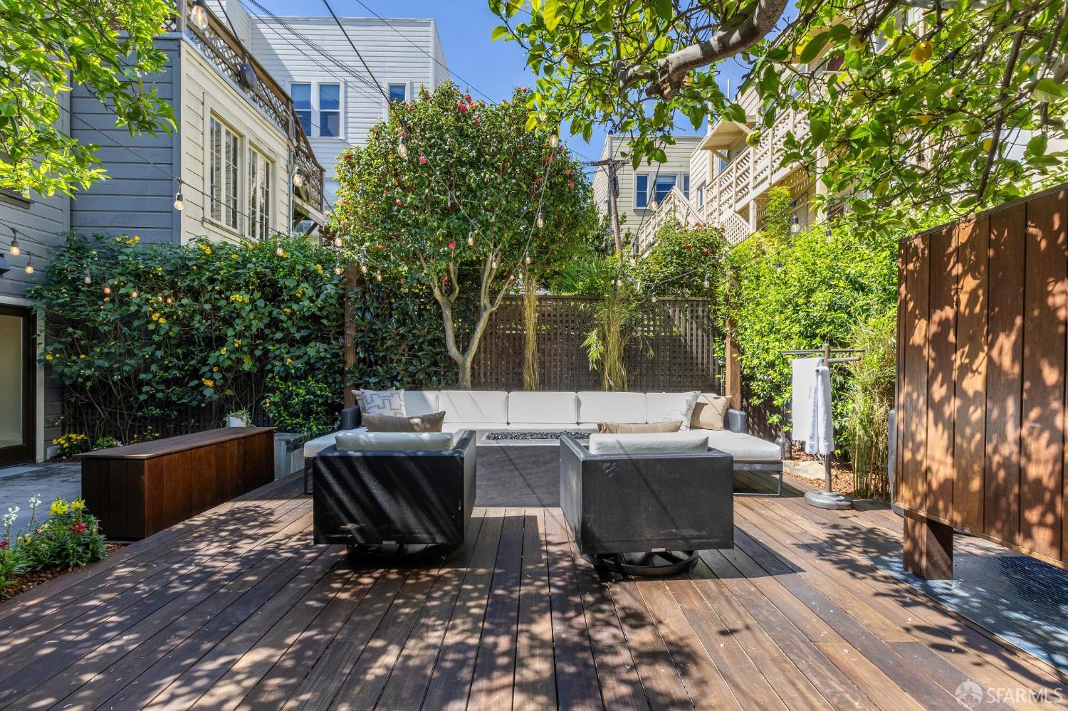 36 Camp Street