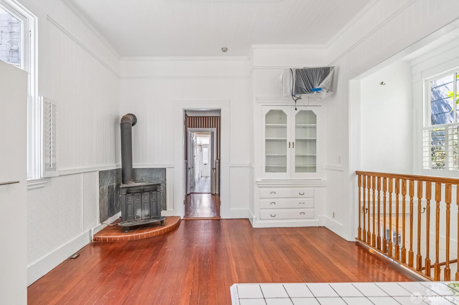 3846 Cesar Chavez Street