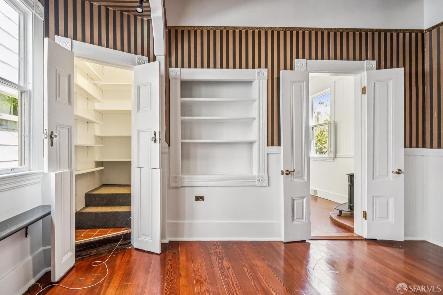 3846 Cesar Chavez Street