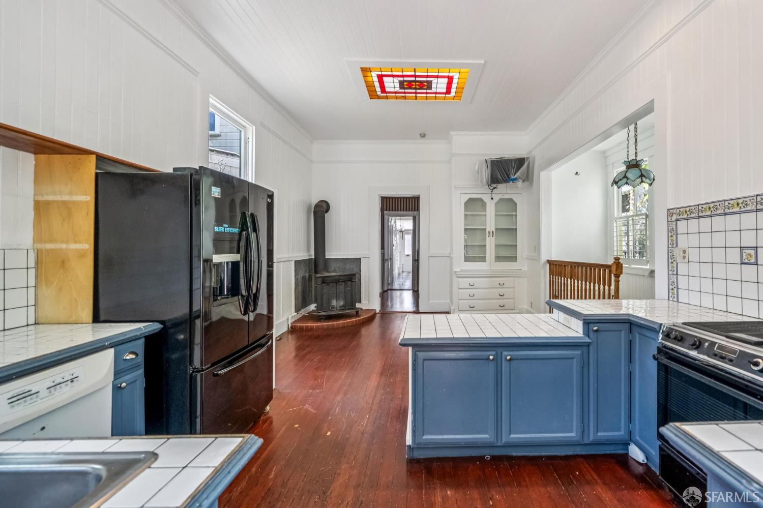 3846 Cesar Chavez Street