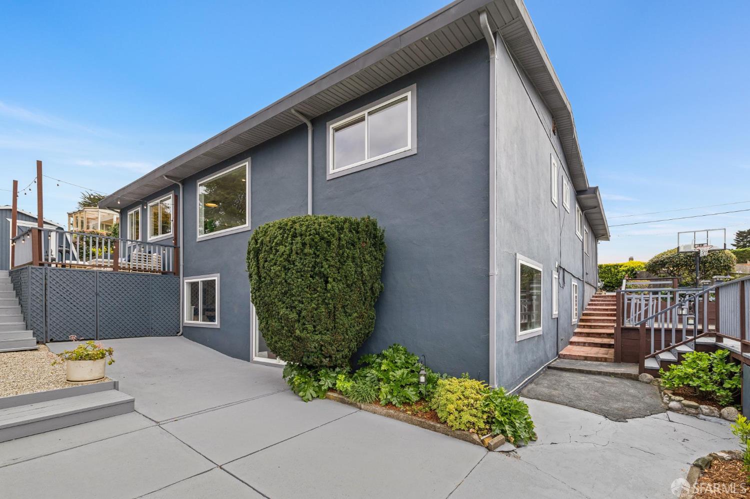 545 Talbot Avenue