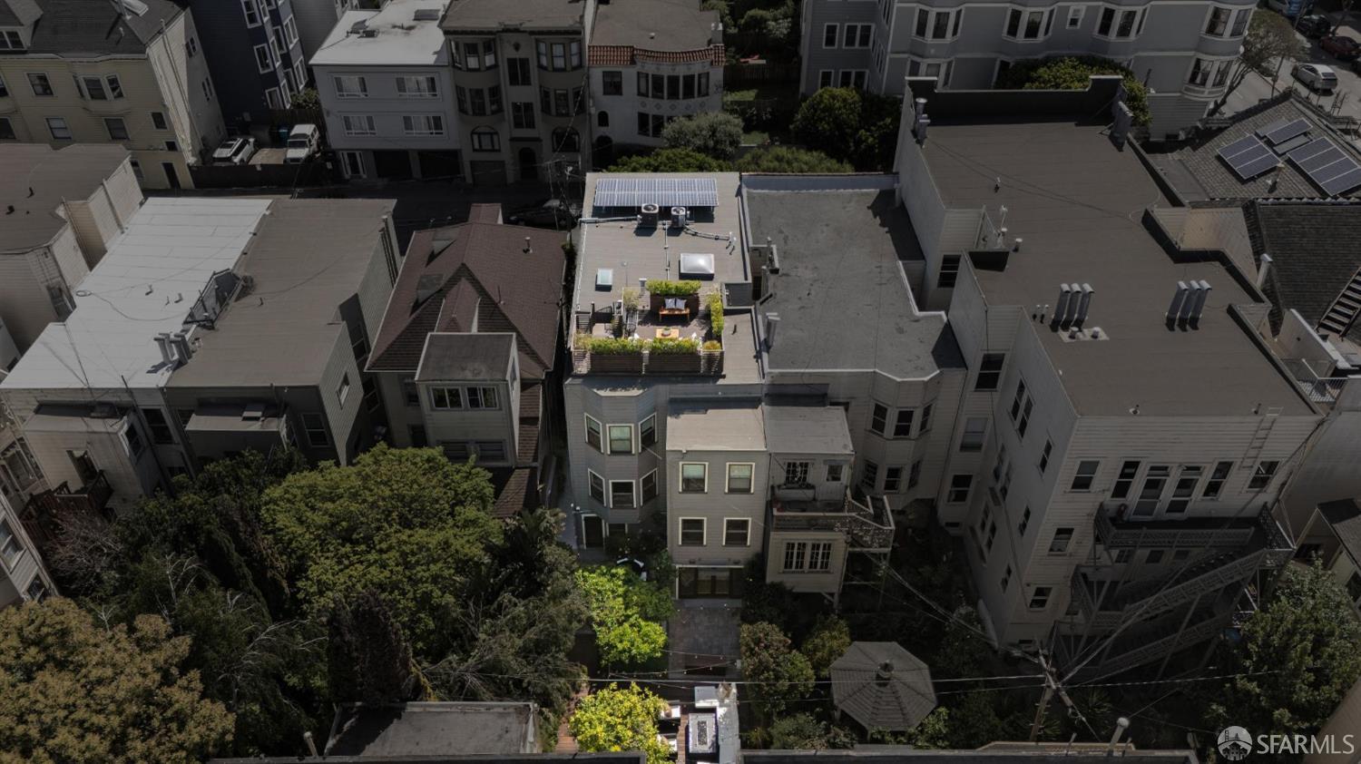 38 Camp Street