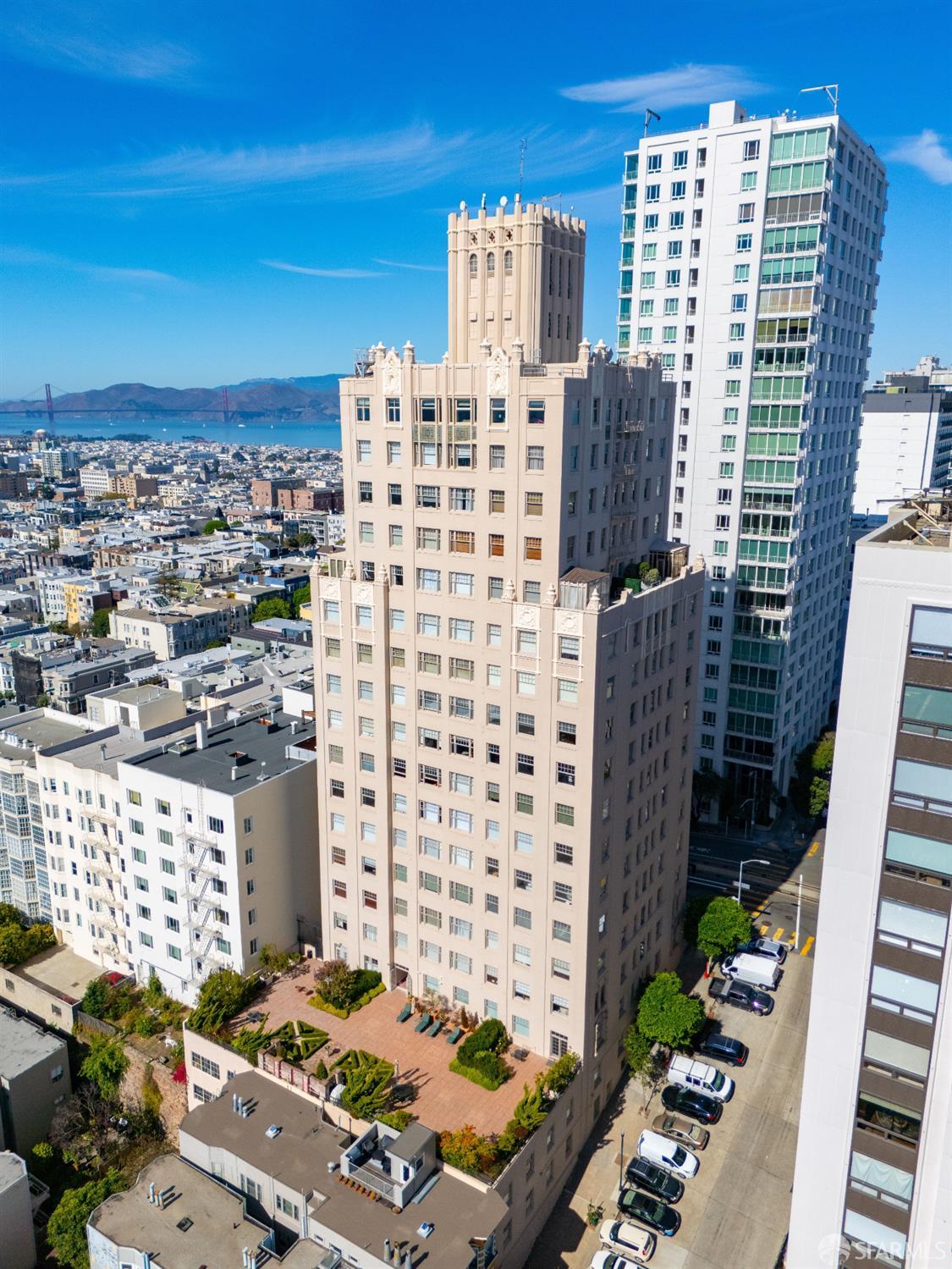 1201 California Street # 206