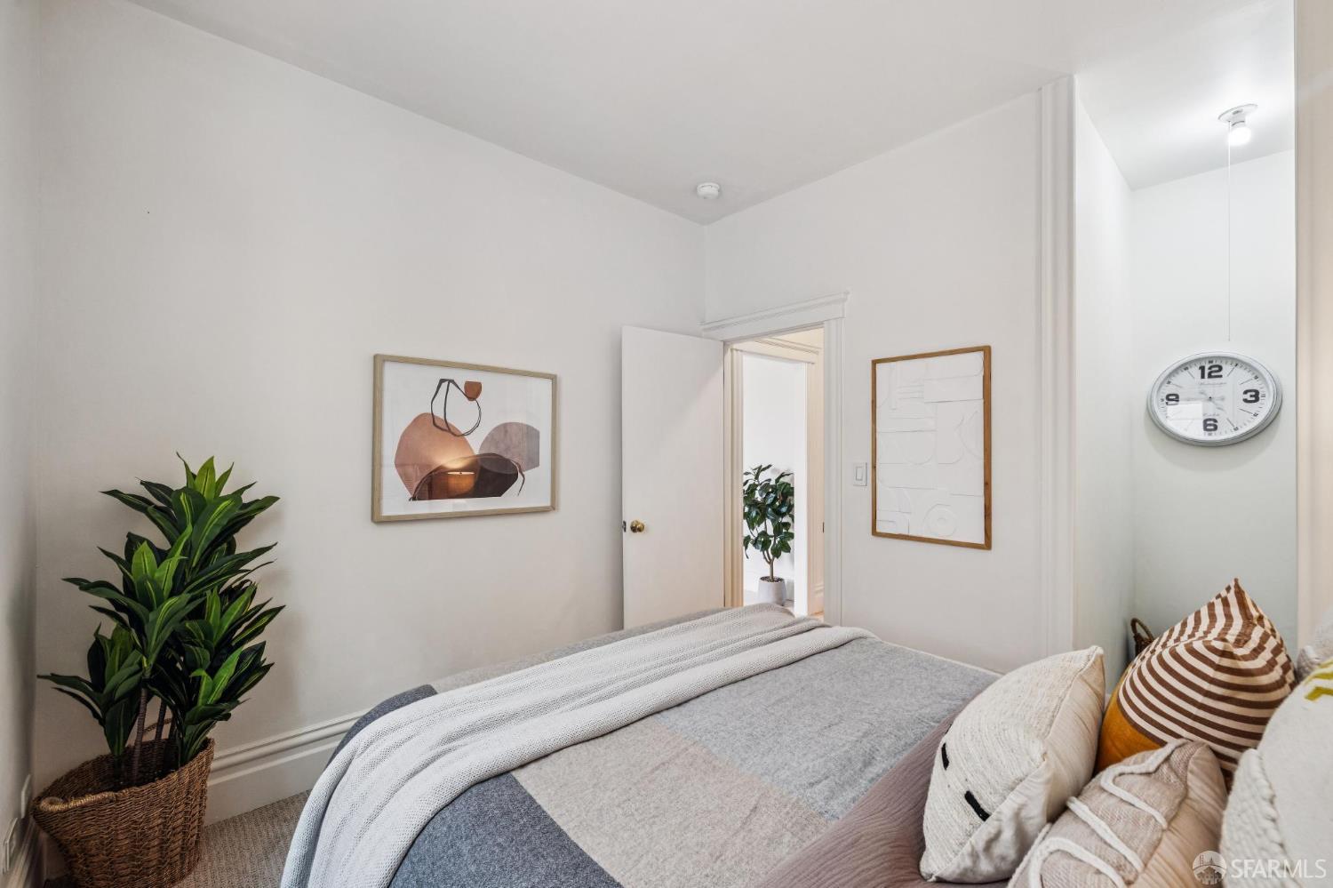 2211 California Street # 303