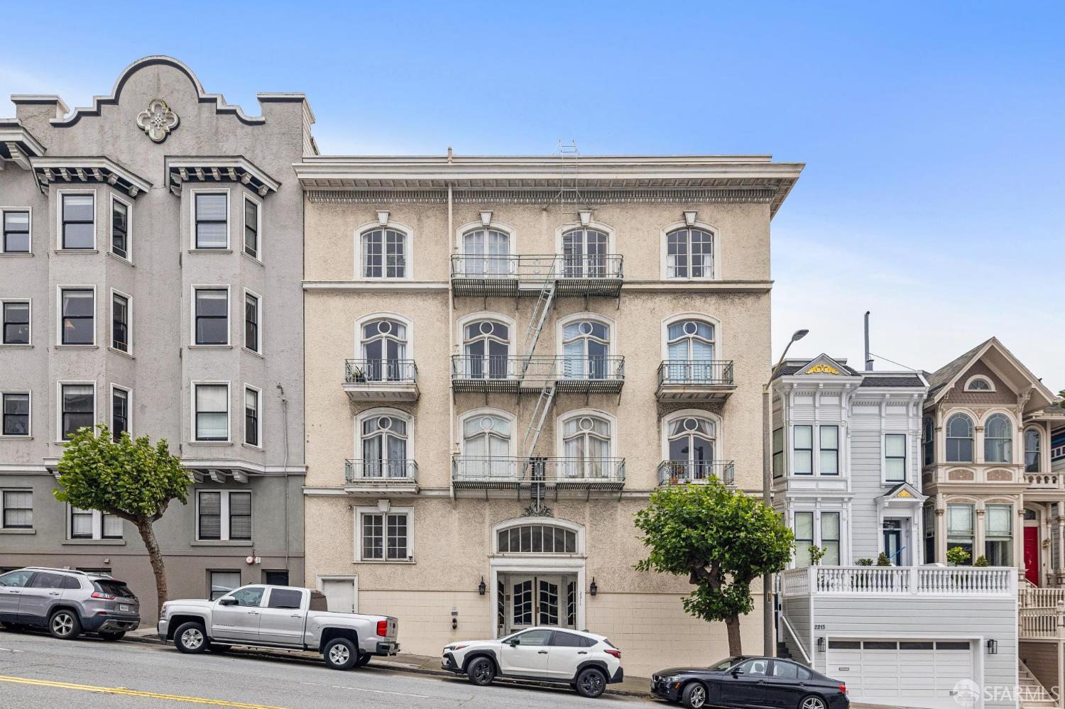 2211 California Street # 303