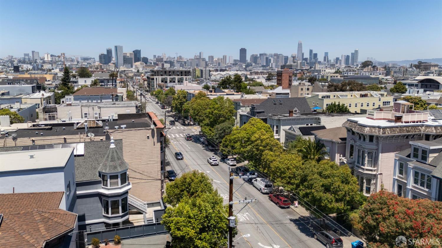 942 South Van Ness Avenue