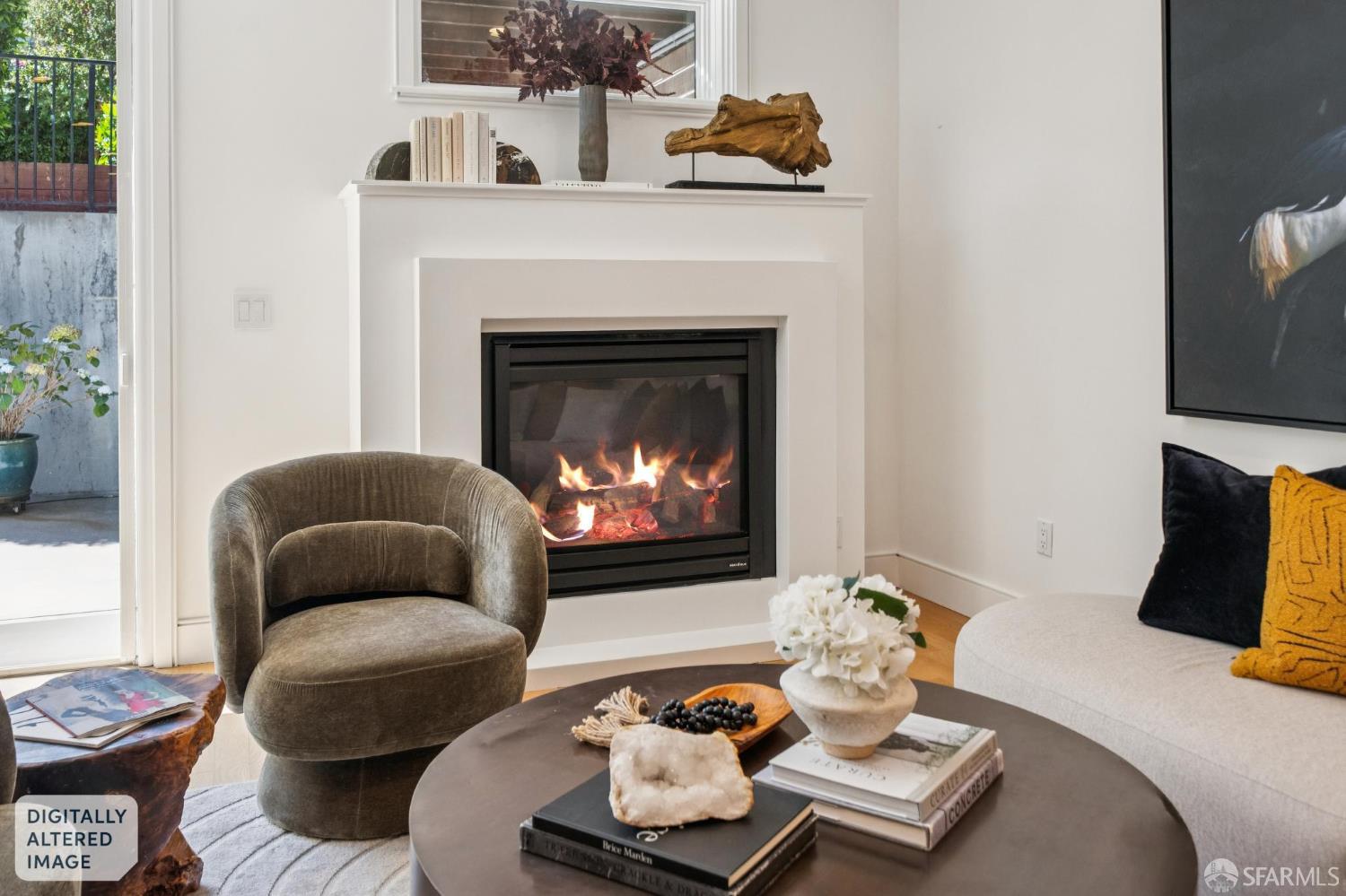 942 South Van Ness Avenue