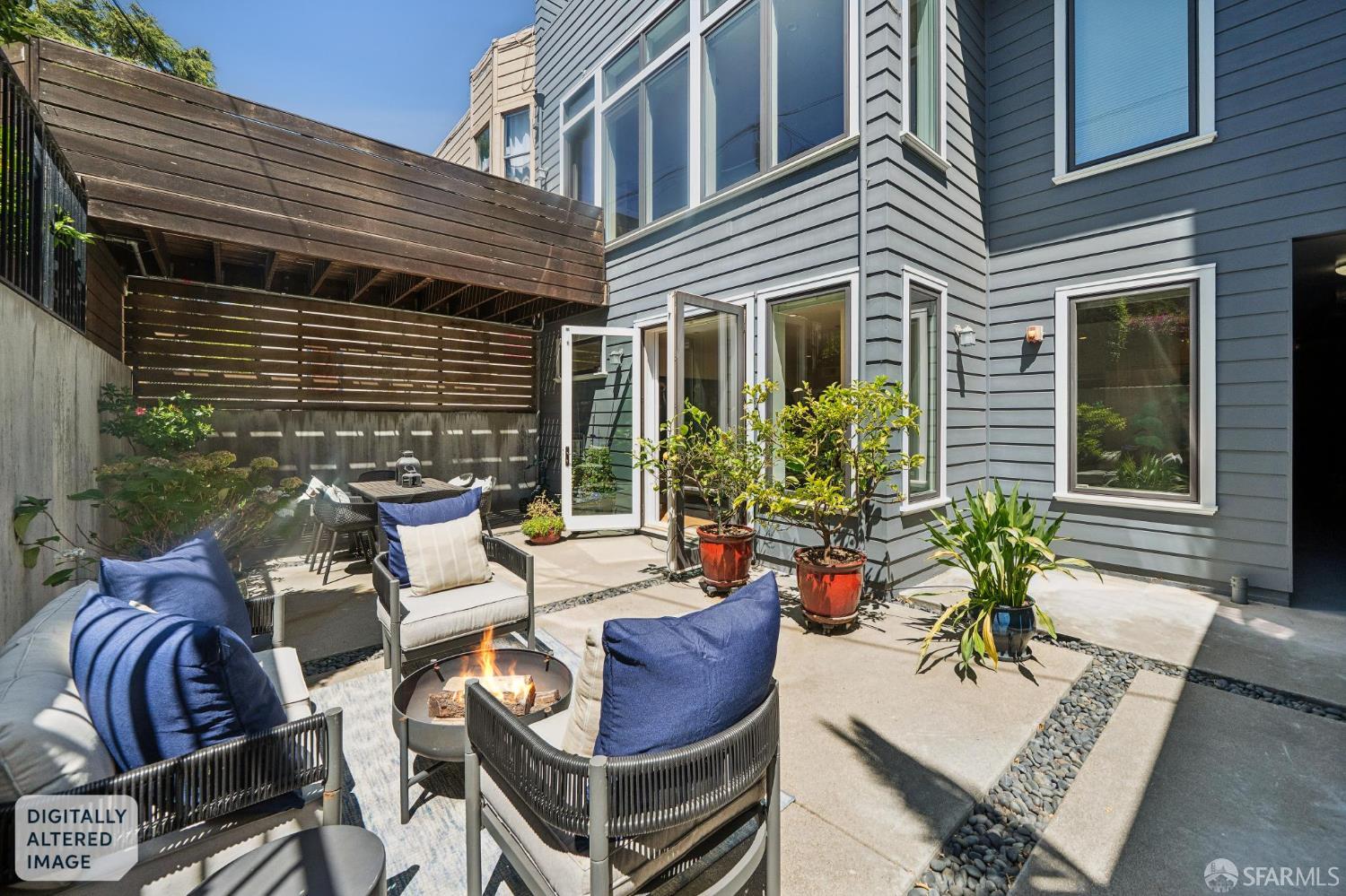 942 South Van Ness Avenue