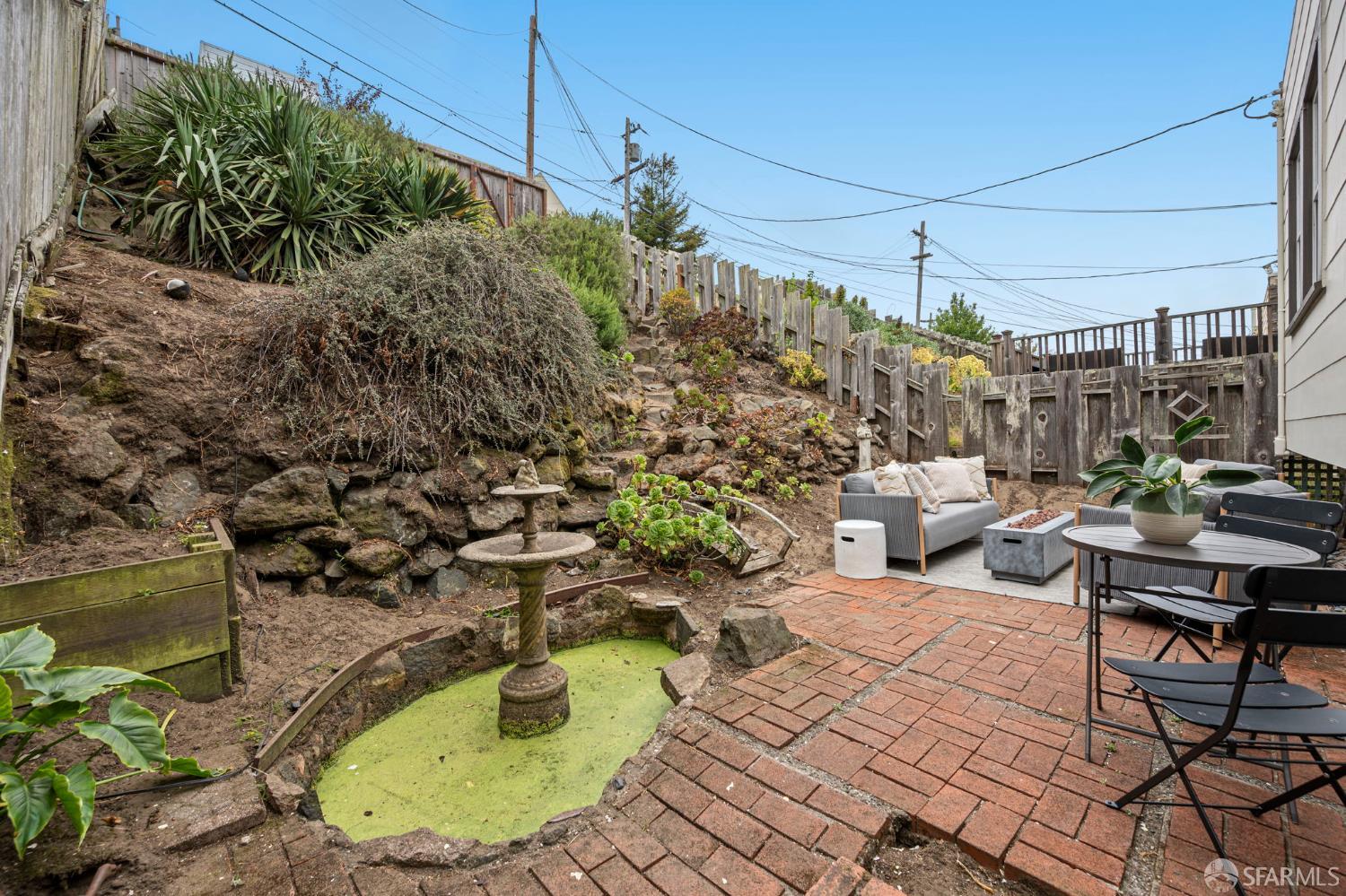 1645 7th Avenue