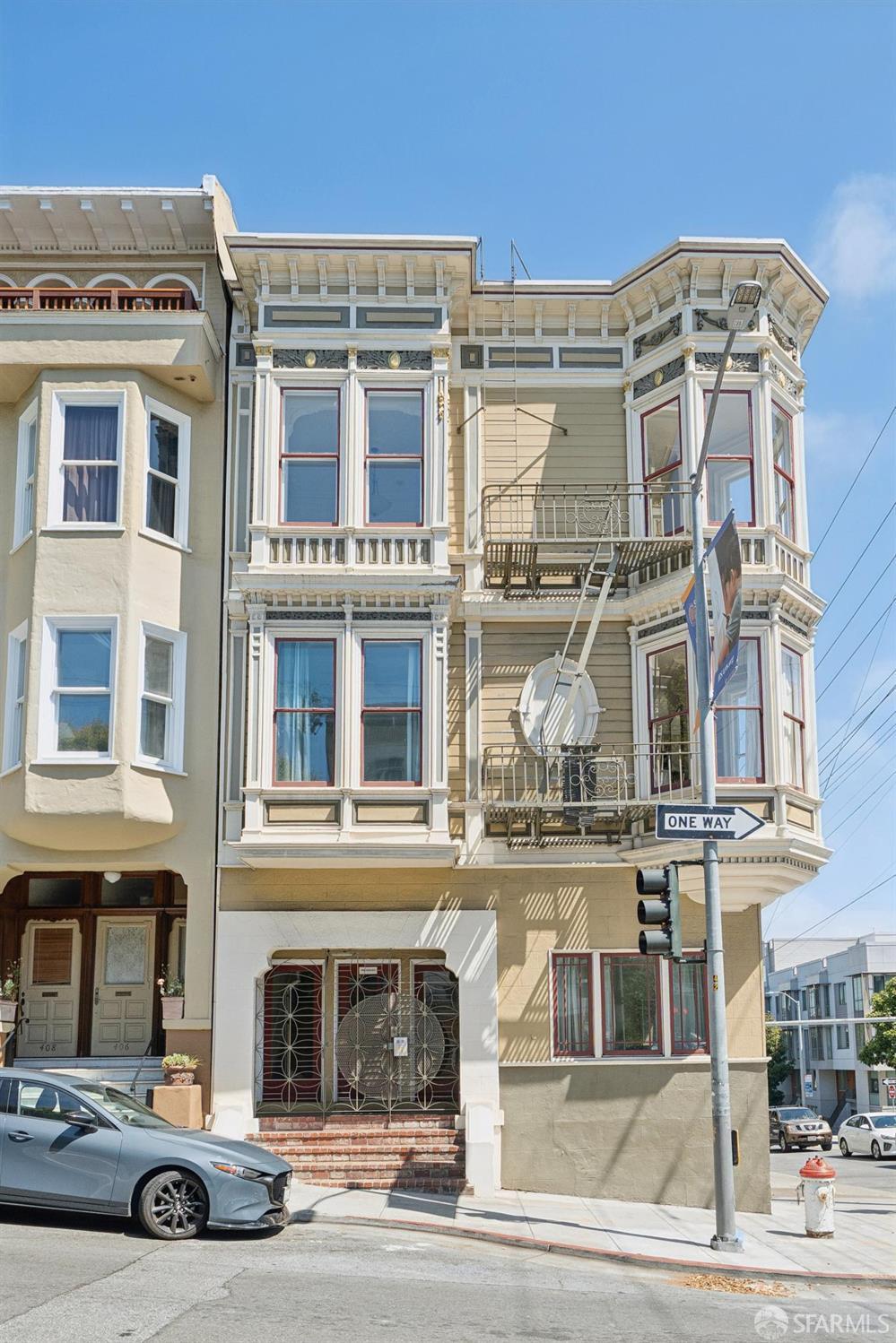 400 Oak Street # 5