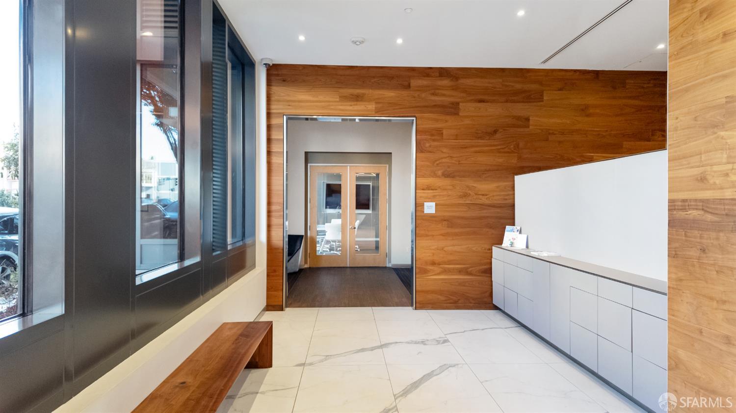 555 Fulton Street # 211