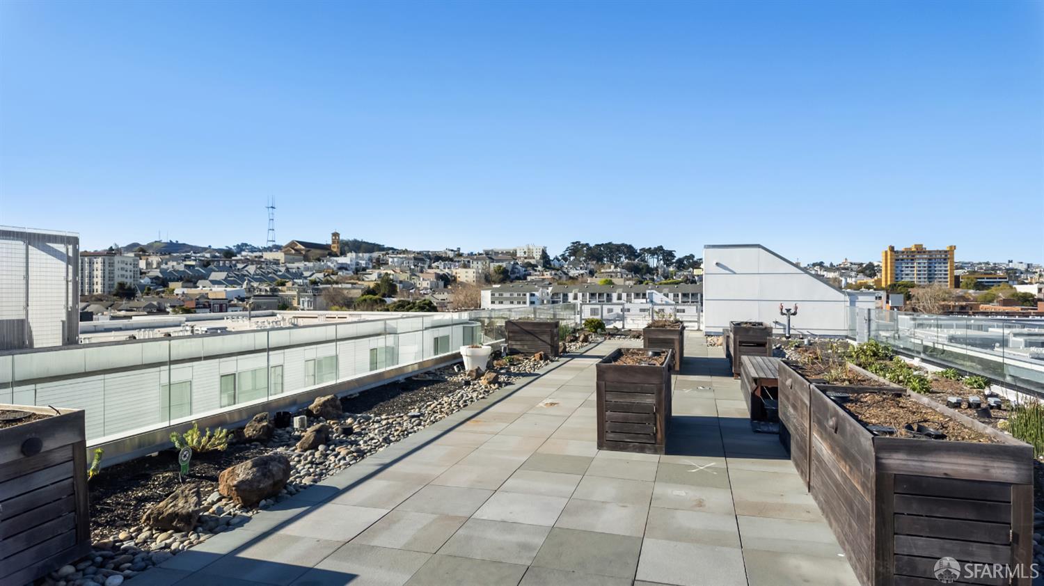 555 Fulton Street # 211