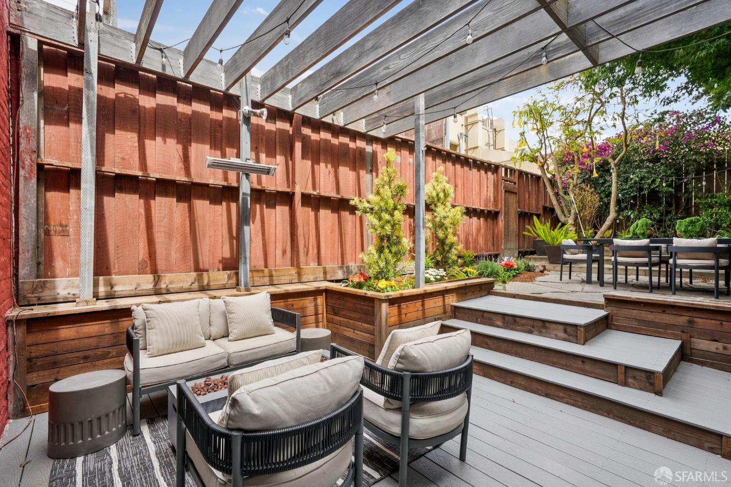 3132 Laguna Street