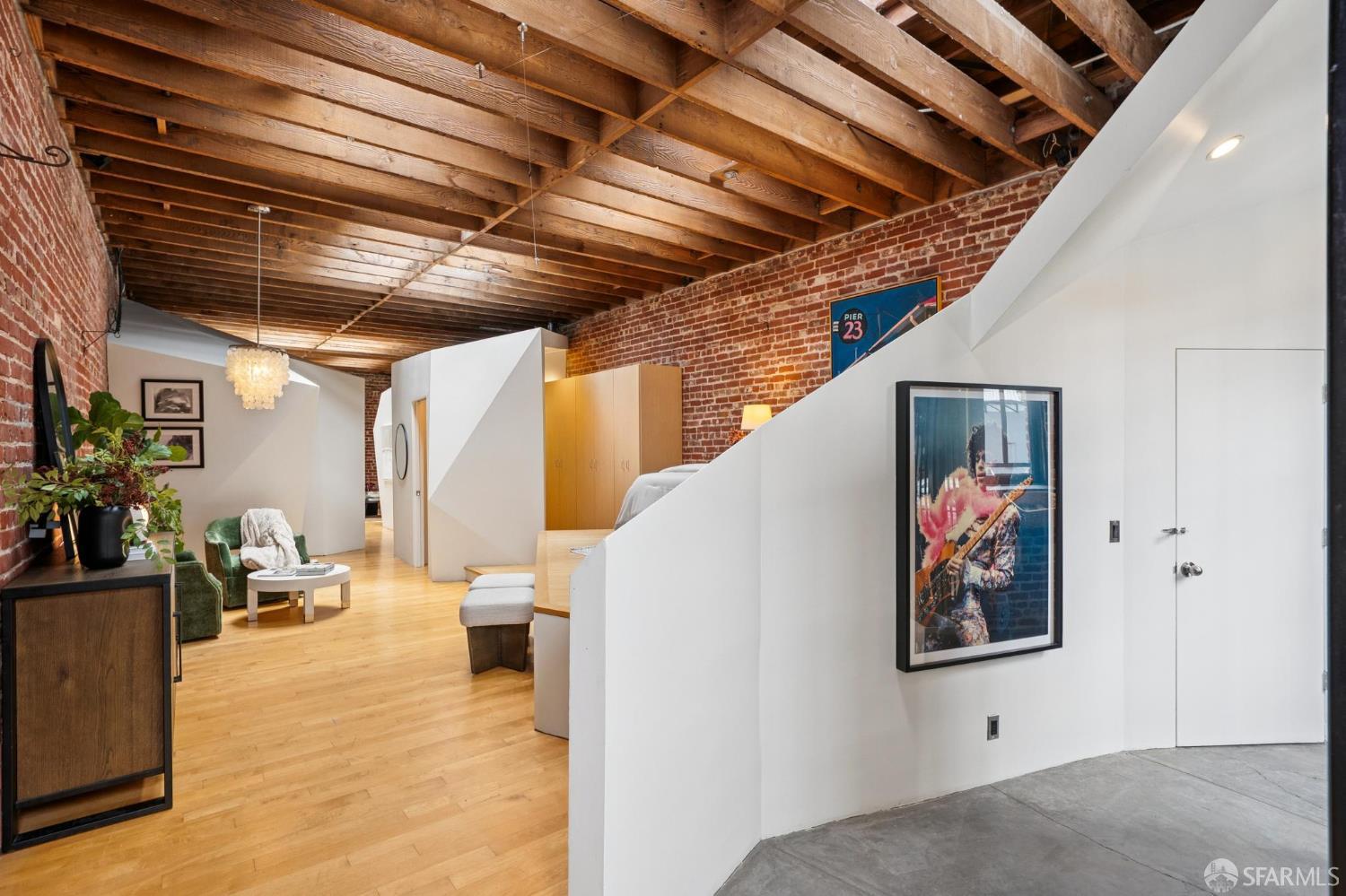 3132 Laguna Street