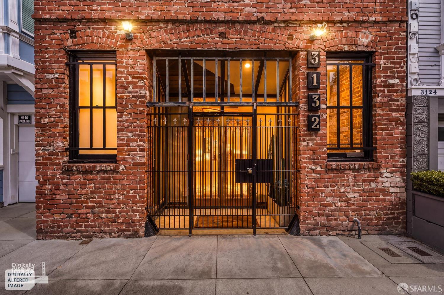 3132 Laguna Street