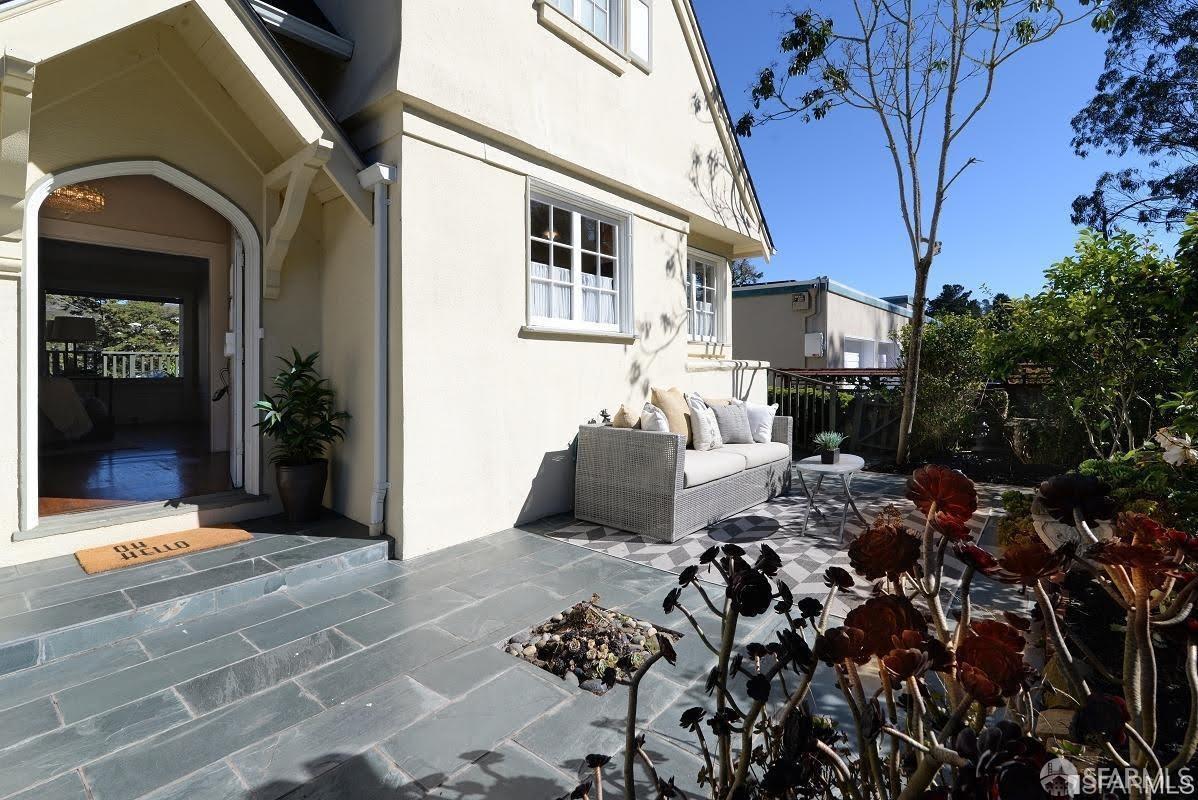 65 Castenada Avenue