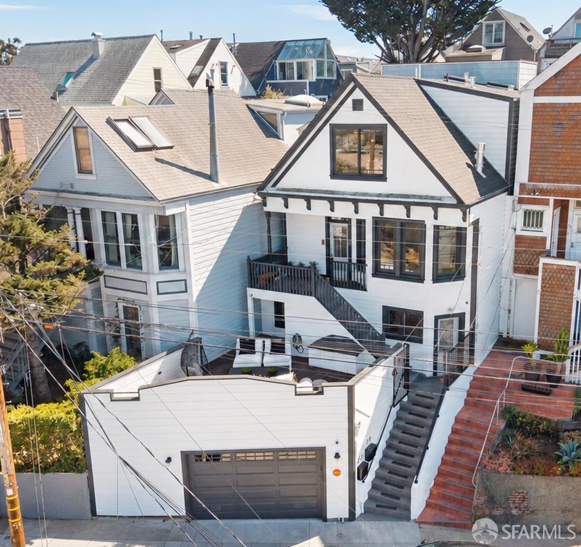 23 Peralta Avenue