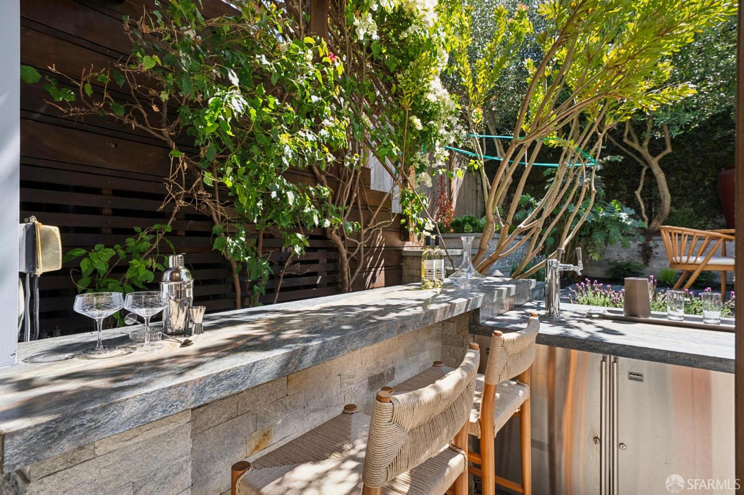 23 Peralta Avenue