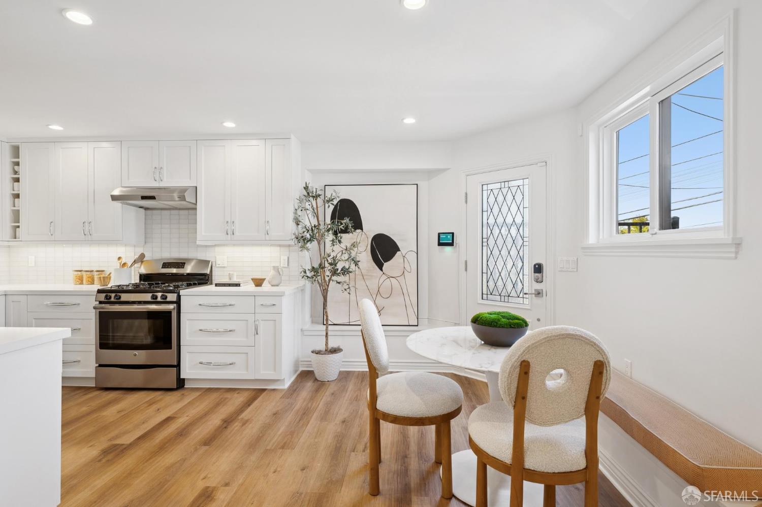23 Peralta Avenue