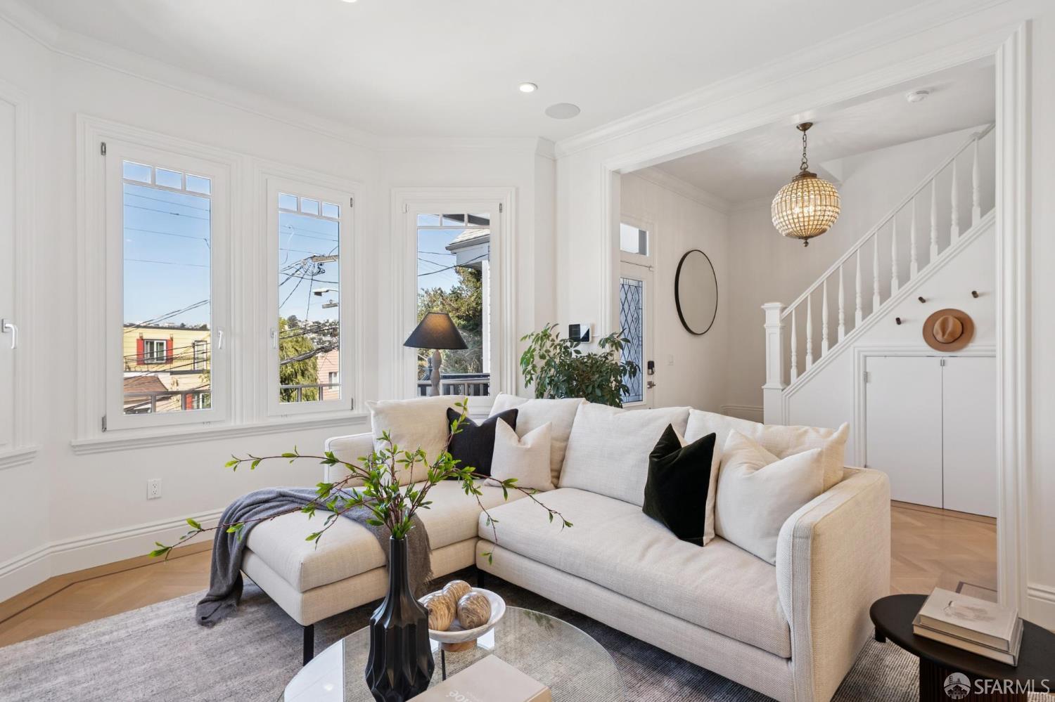 23 Peralta Avenue