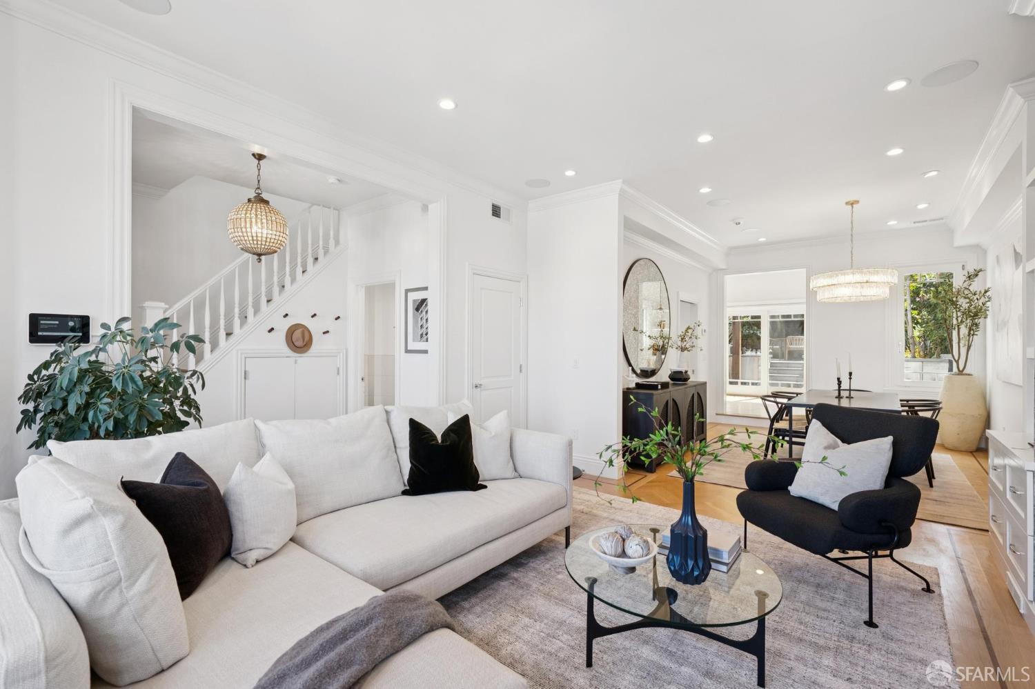 23 Peralta Avenue