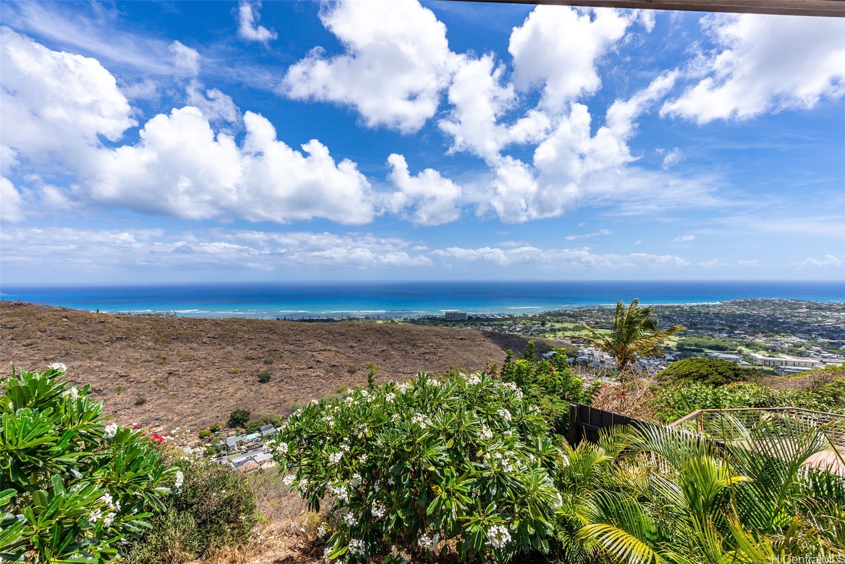 1935 Halekoa Drive
