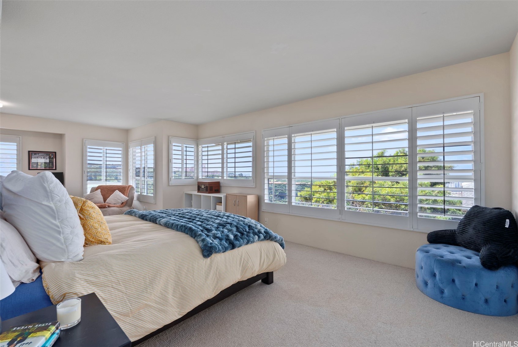 1380 Moanalualani Place 6D