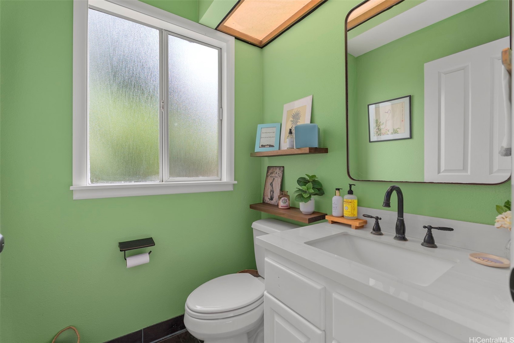 1380 Moanalualani Place 6D